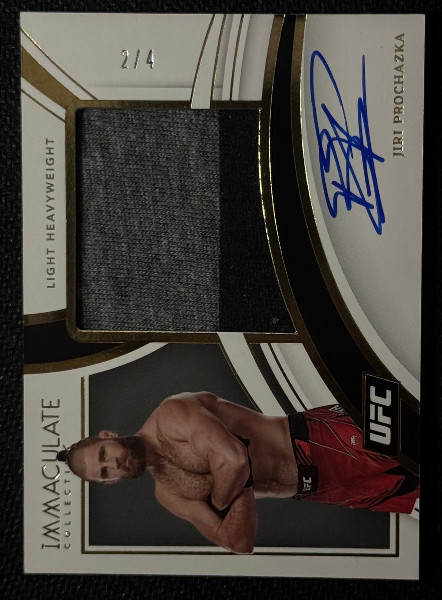 2022 Immaculate UFC Jiri Prochazka #PA-JPR Gold Patch Auto #/4