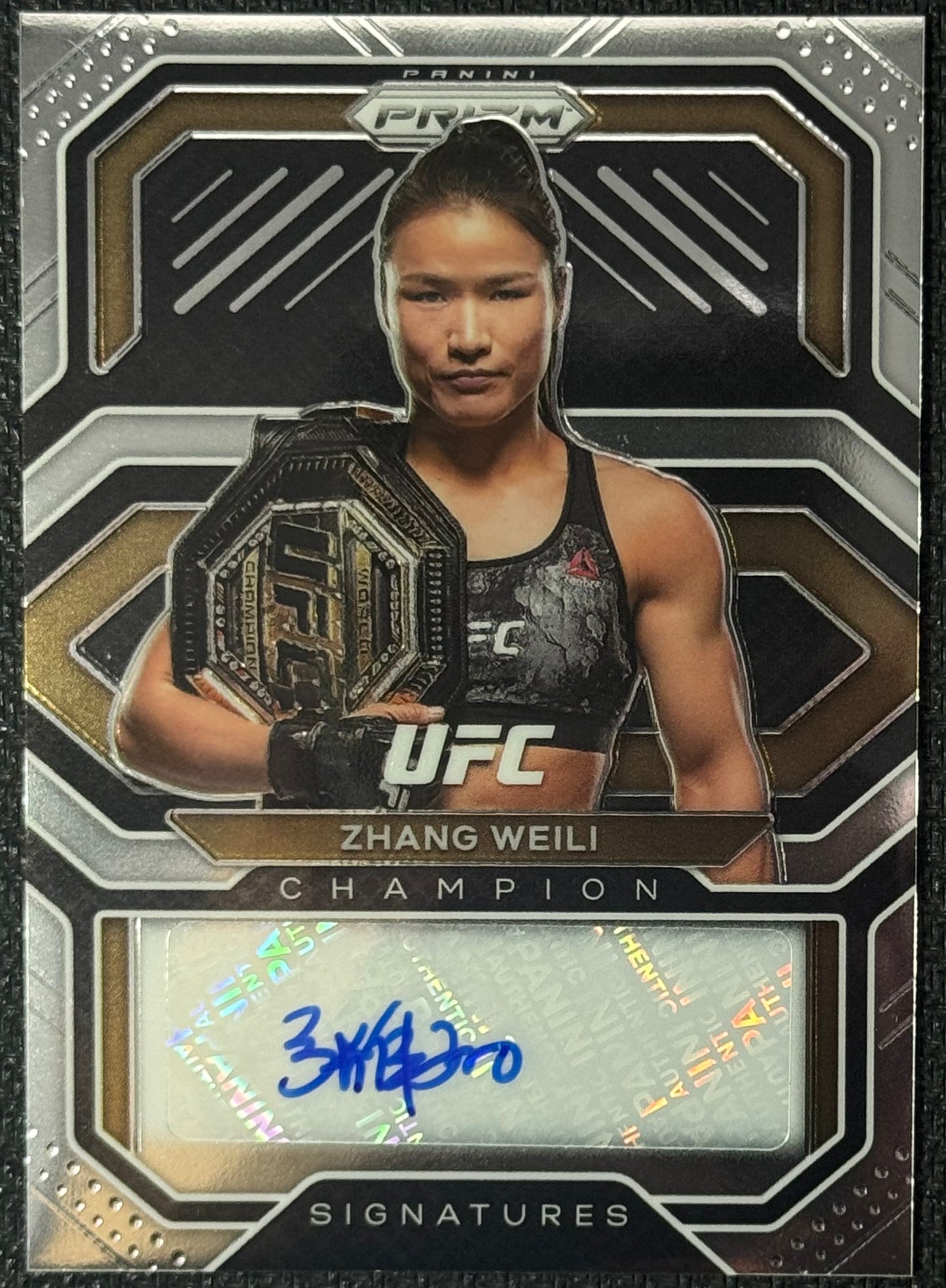 2021 Prizm UFC Zhang Weili Champion Signatures
