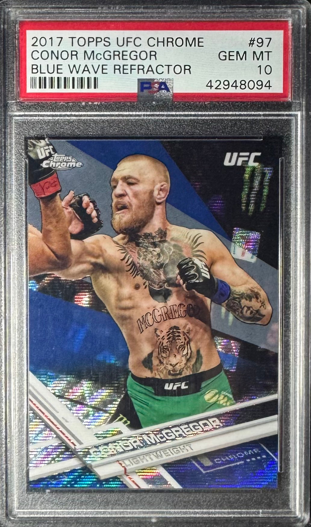 2017 Topps Chrome UFC Conor McGregor Blue Wave Refractor #/75 PSA 10