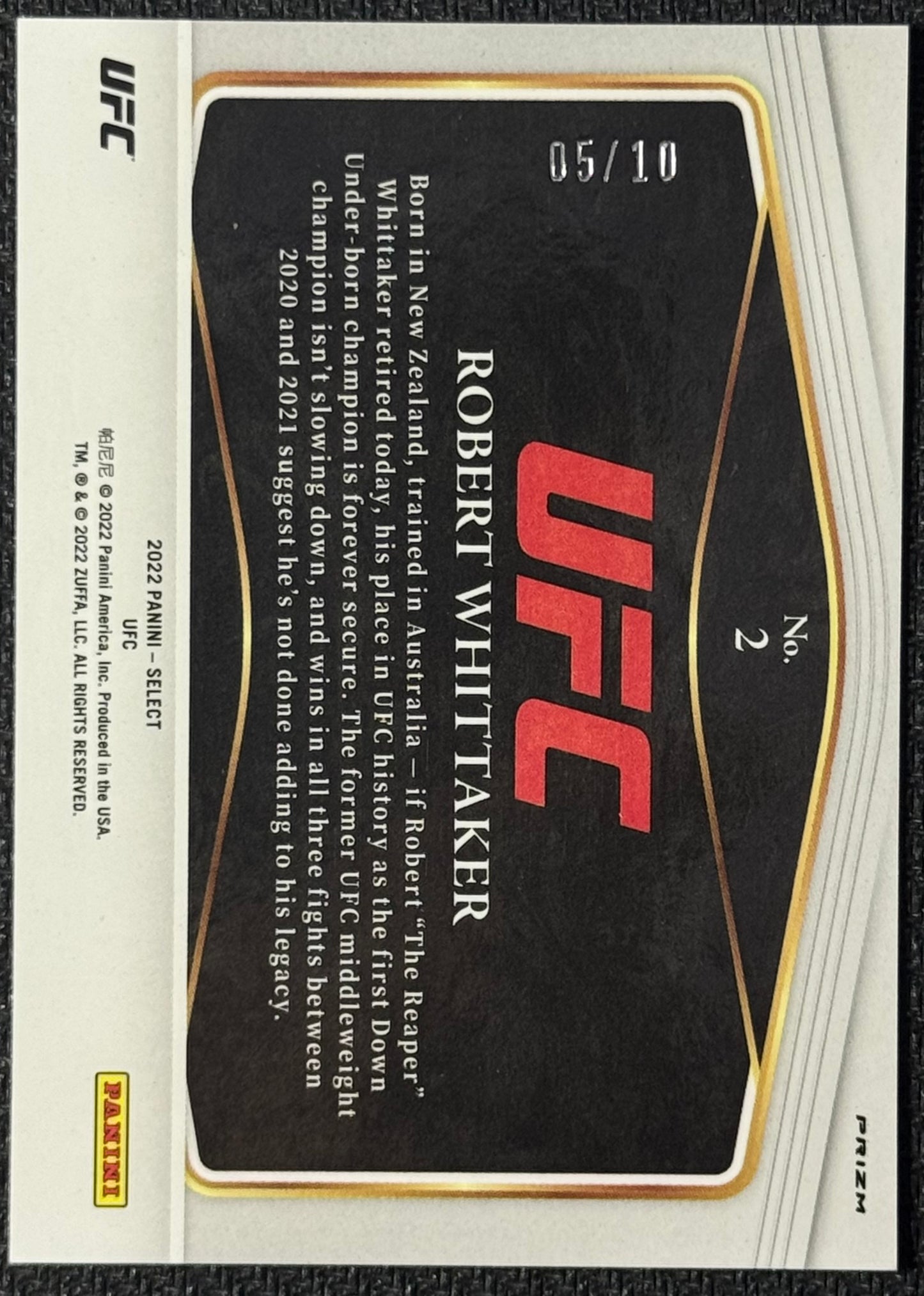 2022 Select UFC Robert Whittaker Global Icons Gold Flash #/10