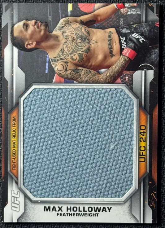 2020 Topps UFC Knockout Max Holloway Jumbo Mat Relic #/135 (Event Used UFC 240)